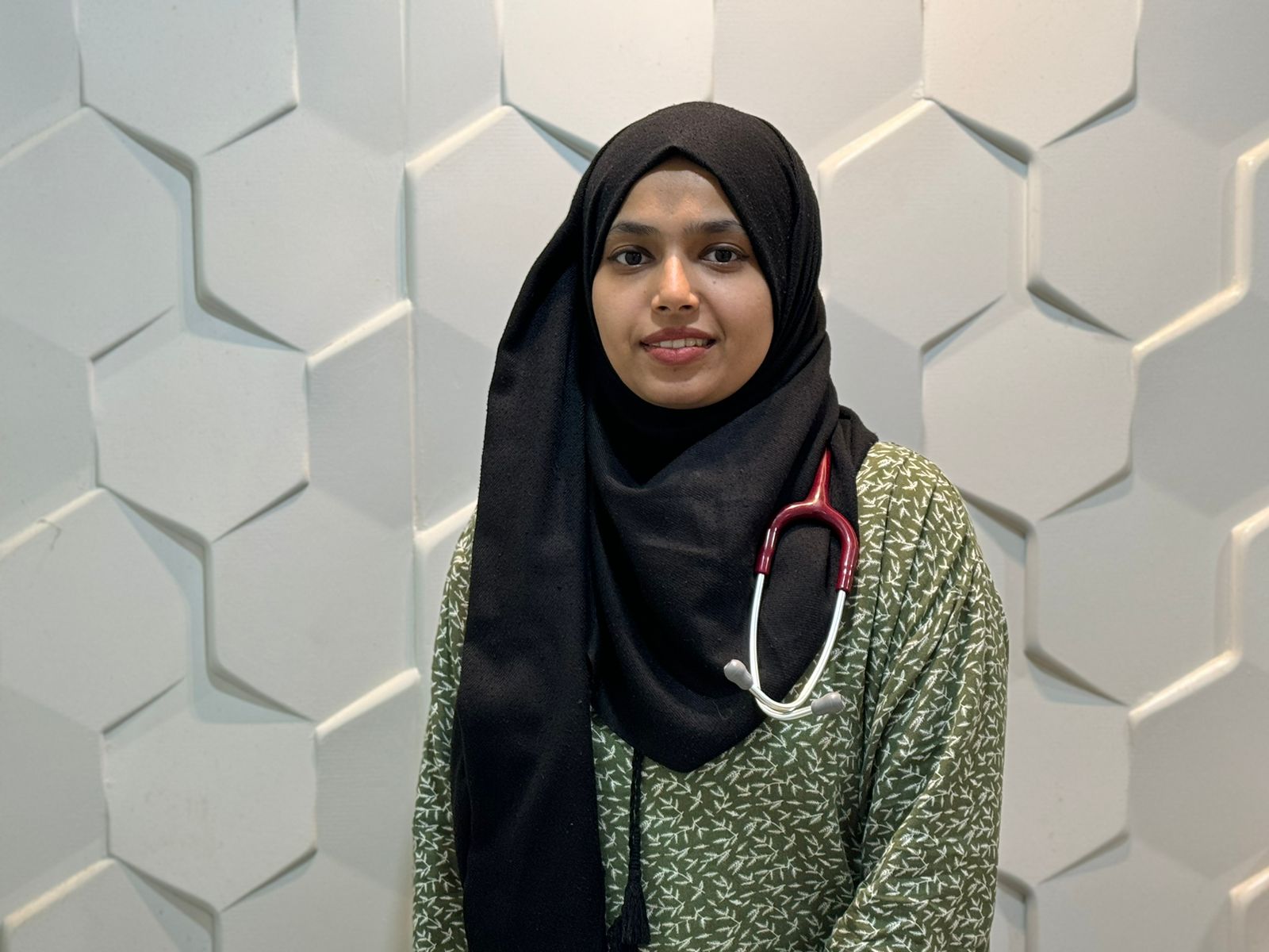 Dr.Ayesha Siddiqa Pediatrician Dr.Ayesha Siddiqa Pediatrician